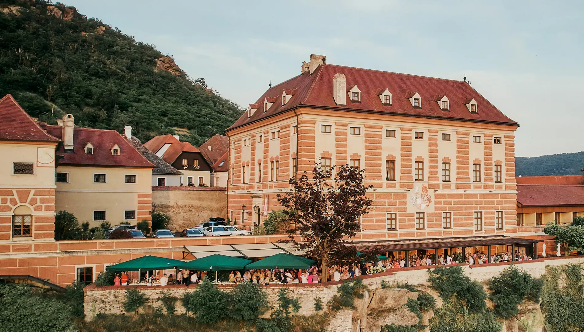 Kein Bildtext verfügbar