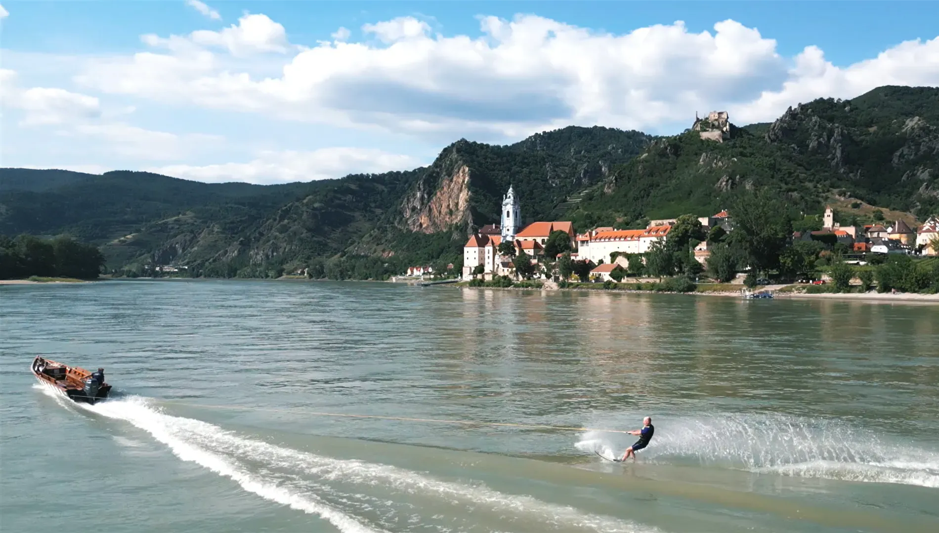 Kein Bildtext verfügbar