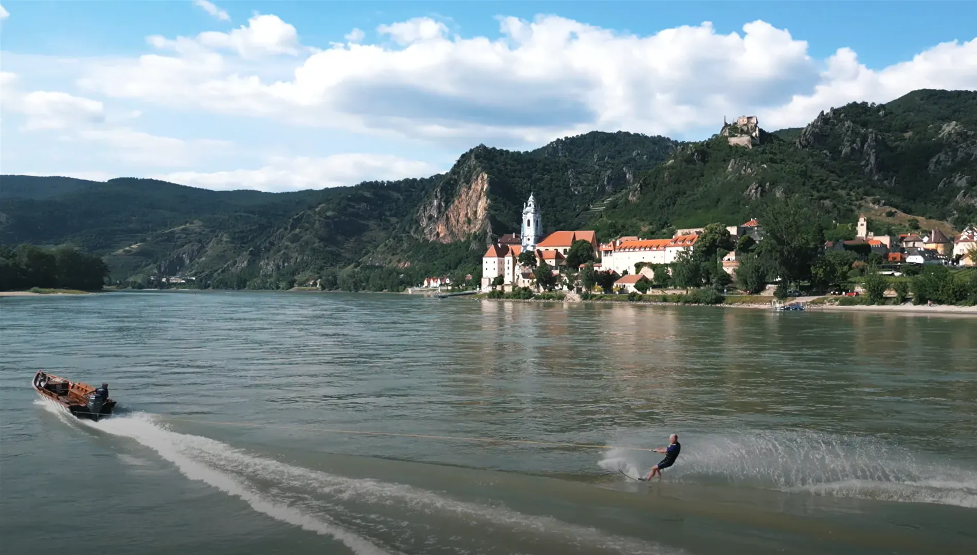 Kein Bildtext verfügbar